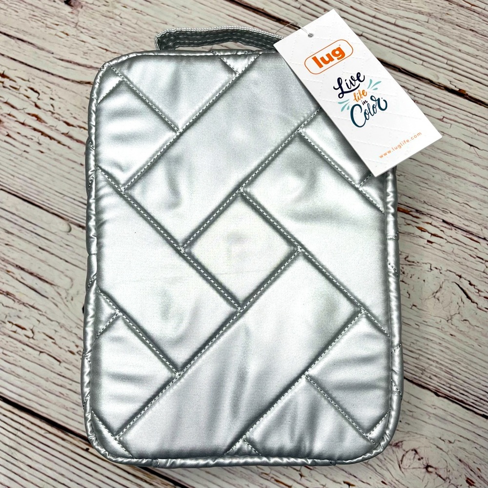 Brand New Lug Wingback Metallic Silver Hanging Cosmetic Case